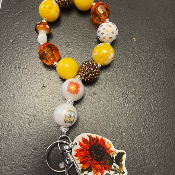 Meet your Posher, Jessica - Picture 4 of 14